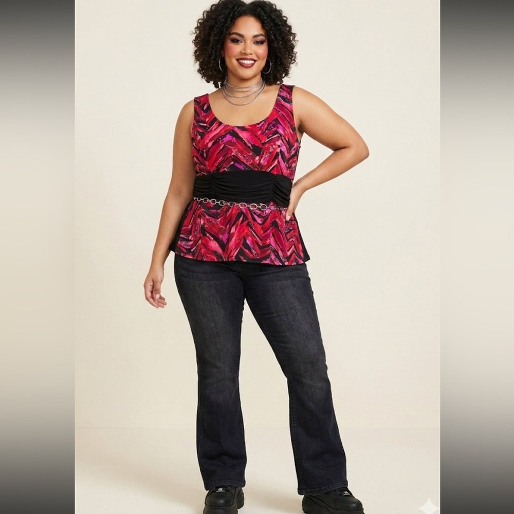 Y2K Women's Pink and Black Tank Top